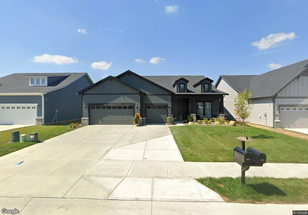 10452 Iron Pointe Dr, Fishers, IN 46037 - photo 1