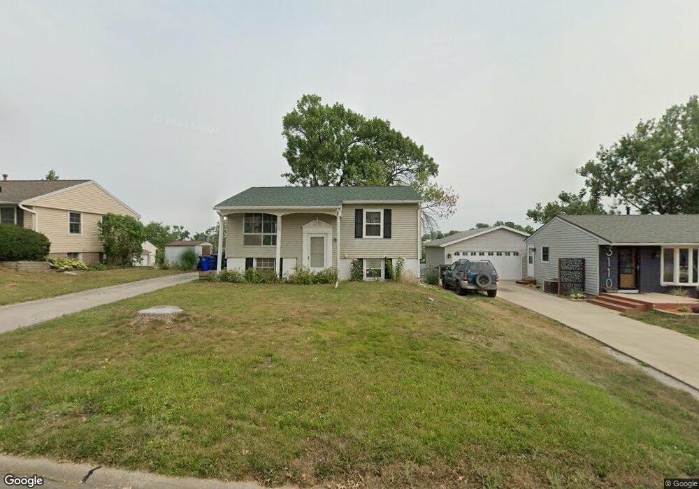 3114 Carriage Dr SW, Cedar Rapids, IA 52404 - photo 1