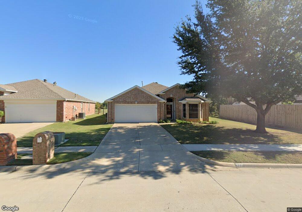 3221 Saint Claire Dr, Denton, TX 76210 - photo 1