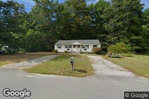 18 Shawnee Rd, Pepperell, MA 01463