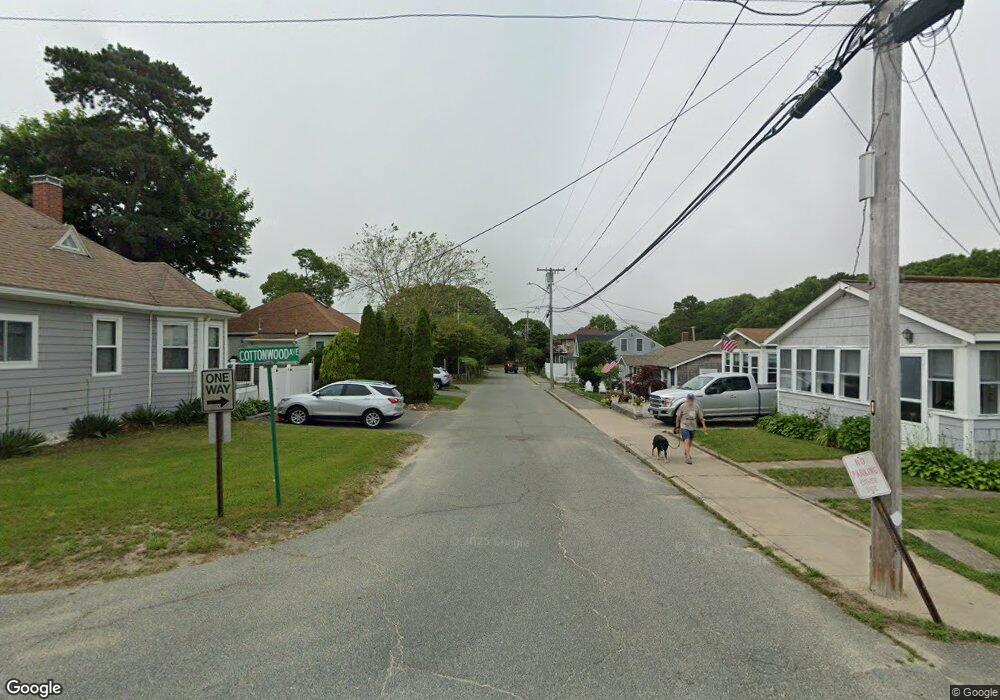 32 Locust St, Wareham, MA 02538 - photo 1