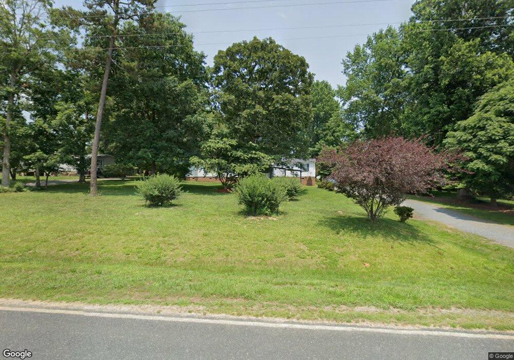 5030 Waynick Meadow Rd, Asheboro, NC 27205 - photo 1