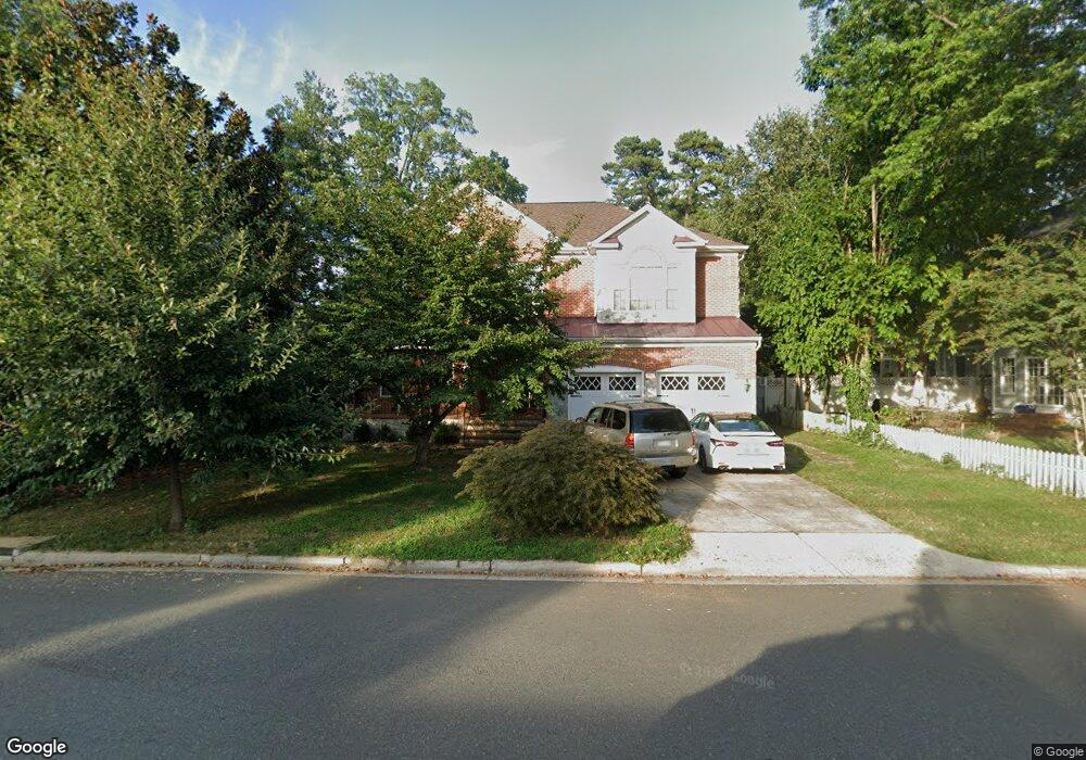 702 Park Ave, Falls Church, VA 22046 - photo 1