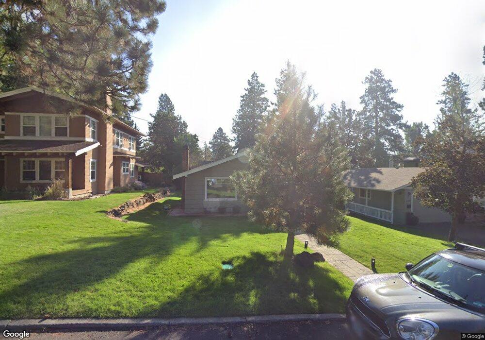 2042 NW 7th St, Bend, OR 97701 - photo 1