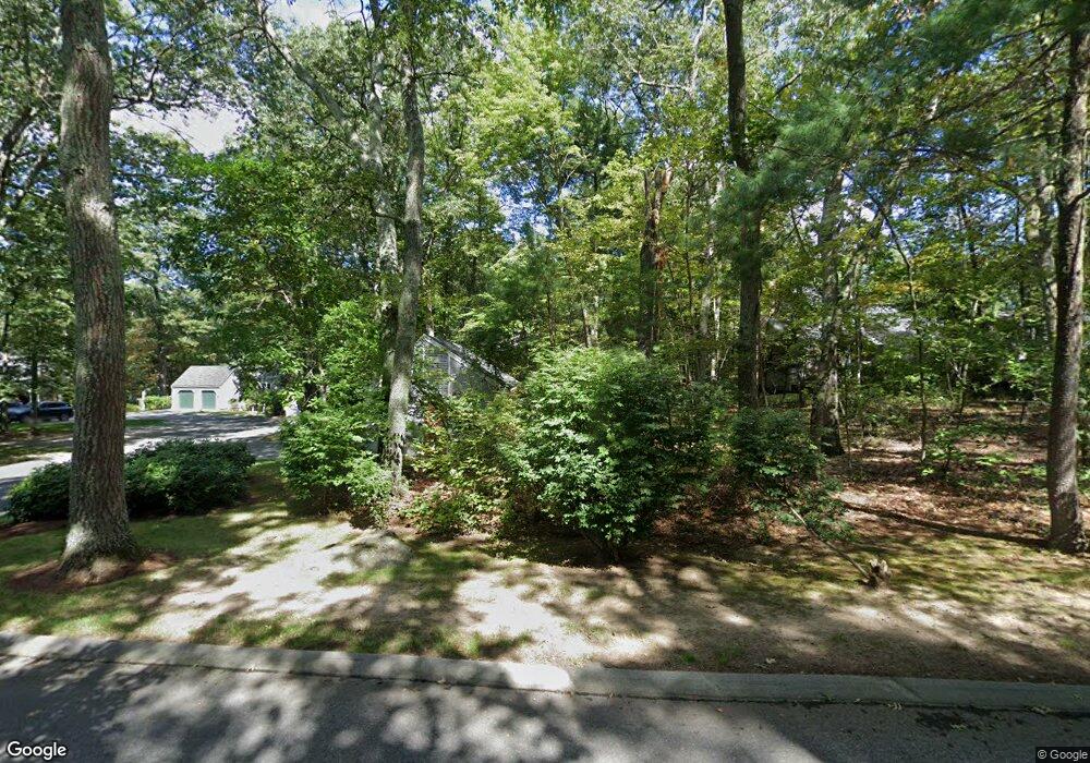 68 Birchwood Ln, Lincoln, MA 01773 - photo 1
