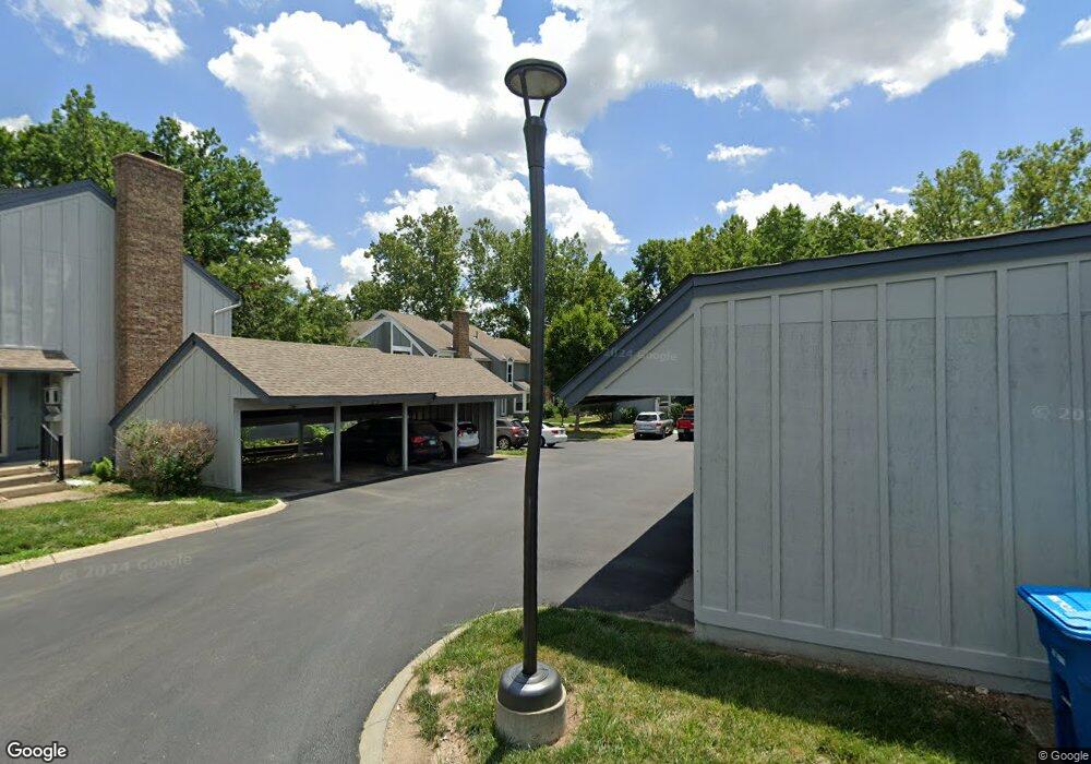 8171 Monrovia St, Lenexa, KS 66215 - photo 1