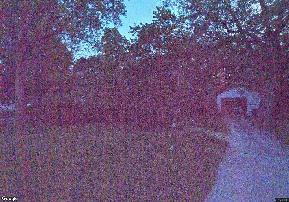 1330 Eastview Dr, Waukegan, IL 60085 - photo 1