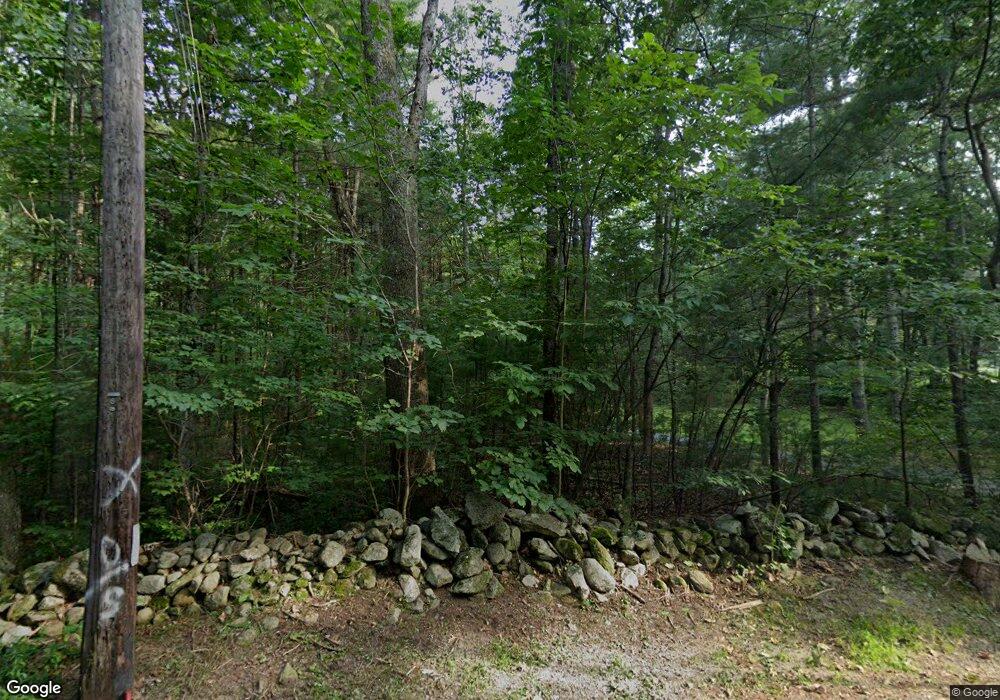 27 Walnut St, Upton, MA 01568 - photo 1