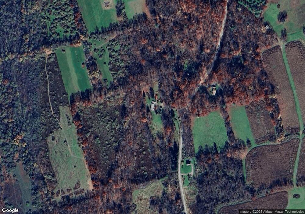 349 Evergreen Dr, Falls, PA 18615 - photo 1