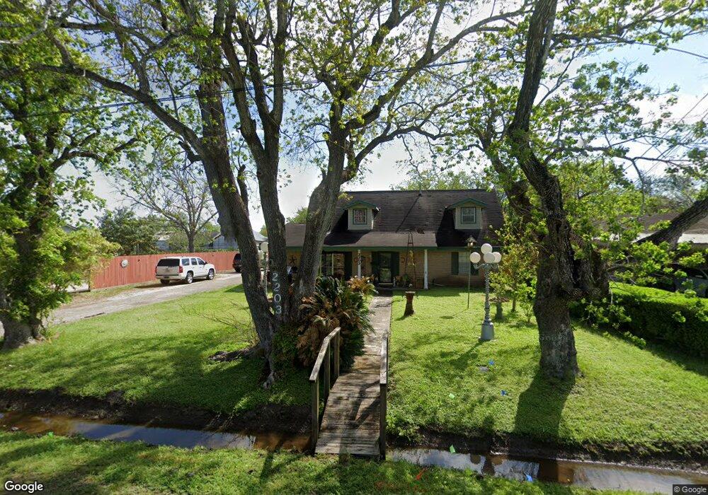2203 Norvell Ave, Bay City, TX 77414 - photo 1