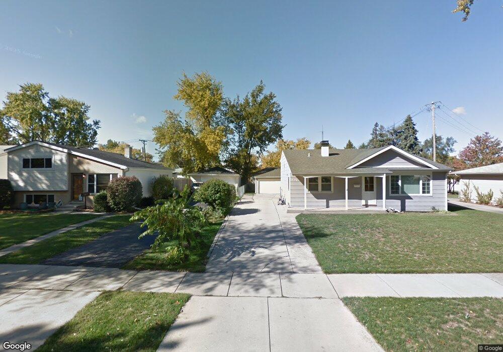 170 N Highland Ave, Elmhurst, IL 60126 - photo 1