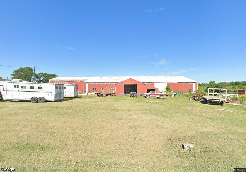 4810 Rolling Acres Rd, Center Point, IA 52213 - photo 1