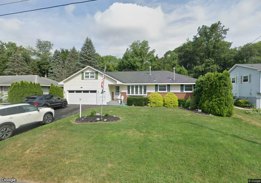 28 Norbrick Dr, Albany, NY 12205 - photo 1