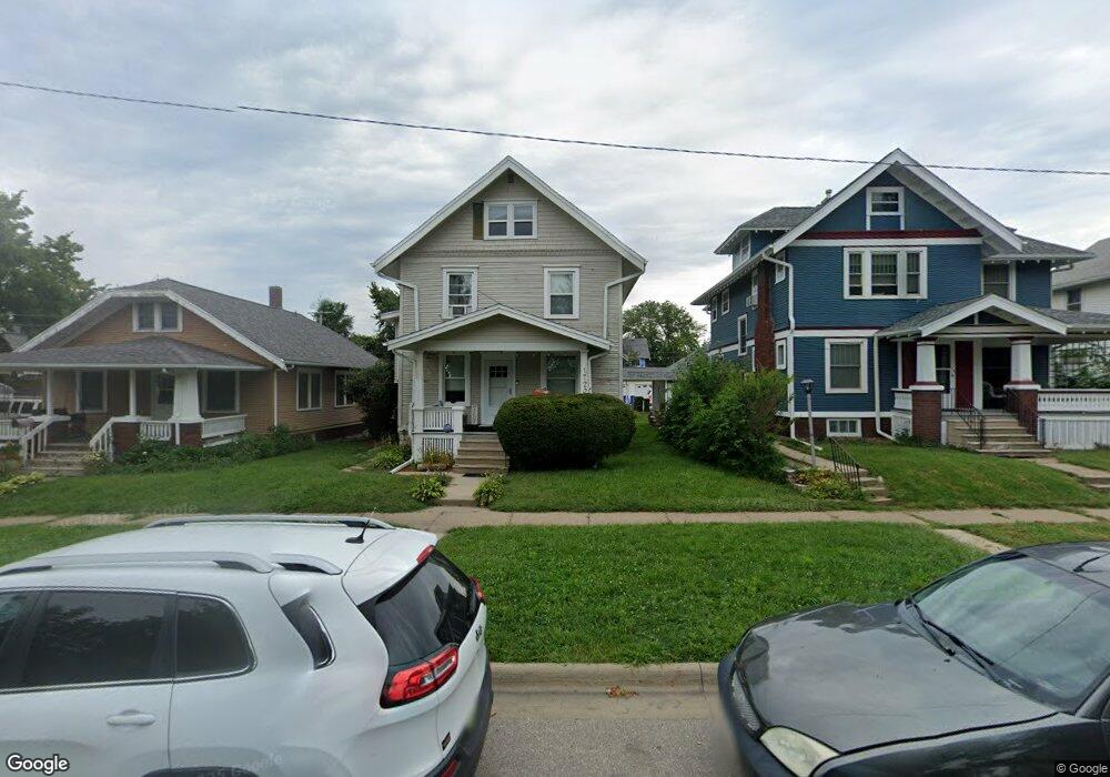 1722 4th Ave SE, Cedar Rapids, IA 52403 - photo 1