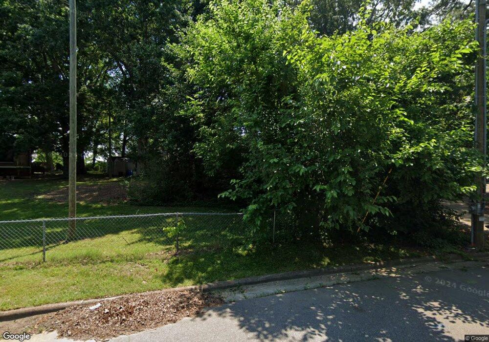 1405 Collegeview Ave, Raleigh, NC 27606 - photo 1