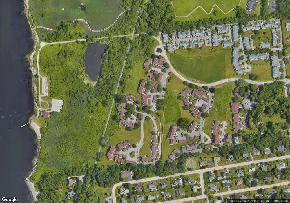 39 Sea Breeze Ln unit 39, Bristol, RI 02809 - photo 1