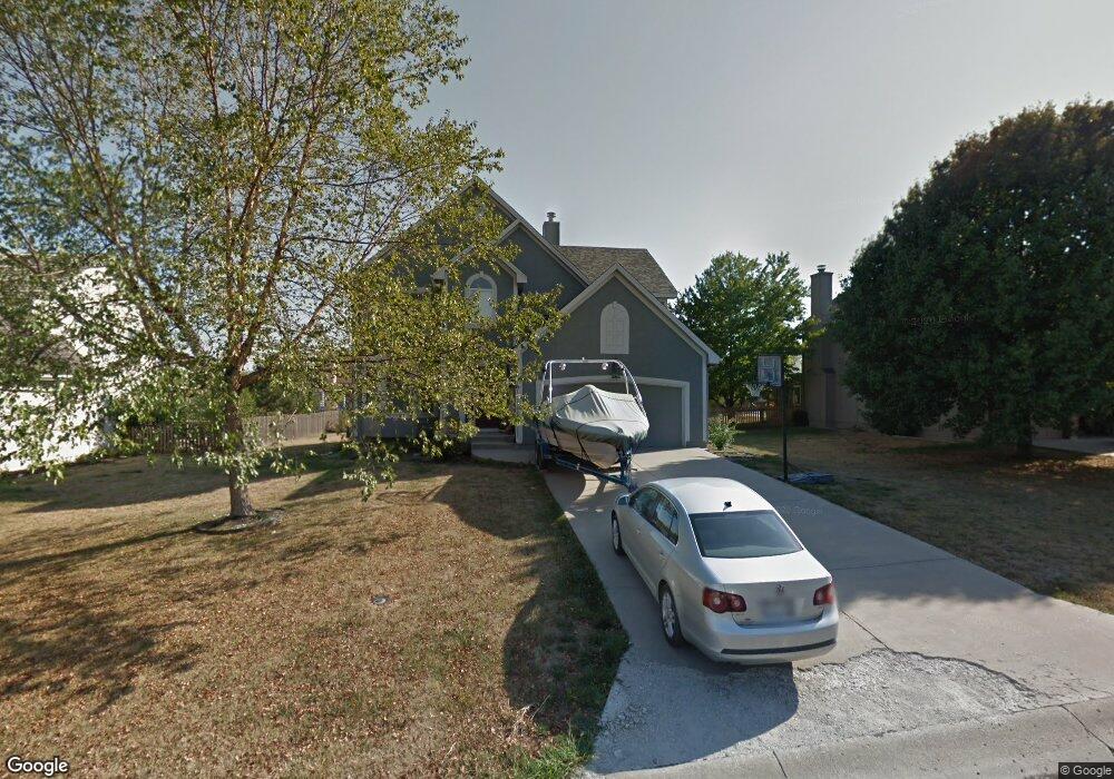 227 SW Albatross Ct, Lees Summit, MO 64082 - photo 1