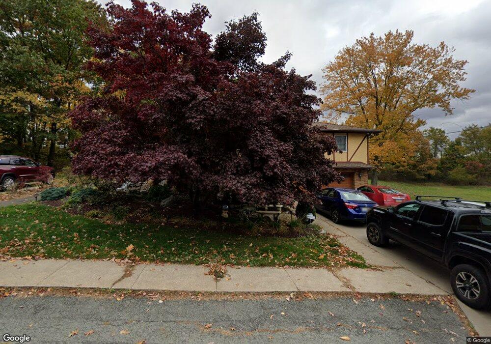 965 Winton St, Dunmore, PA 18512 - photo 1