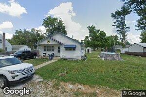 440 Gray St, Hull, IL 62343