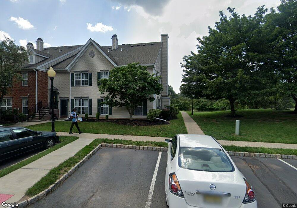 112 Strull Ct unit 1F1, Bridgewater, NJ 08807 - photo 1