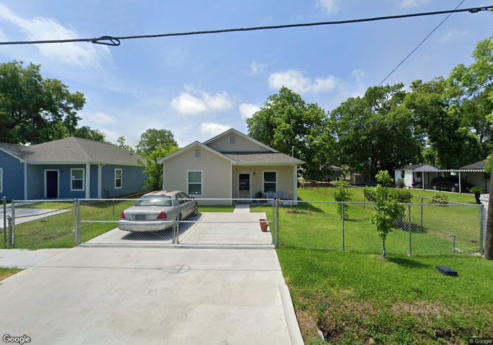 4026 Melbourne St, Houston, TX 77026 - photo 1
