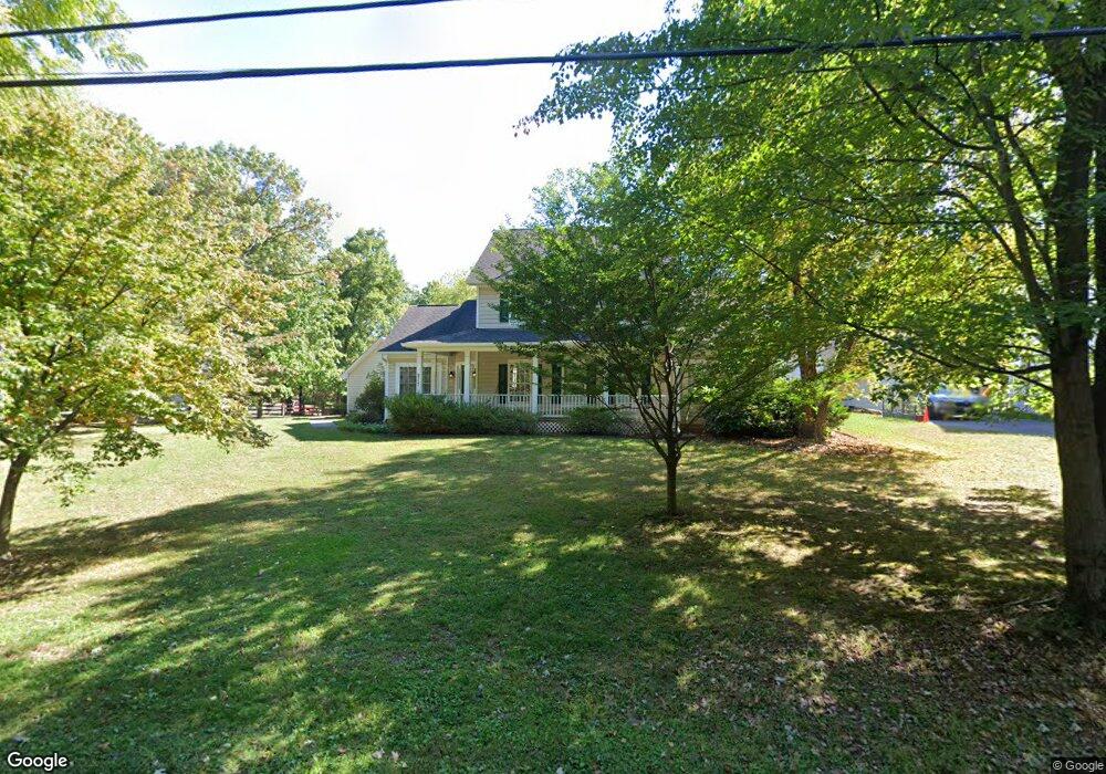 217 Ridge Rd, Washington Grove, MD 20880 - photo 1