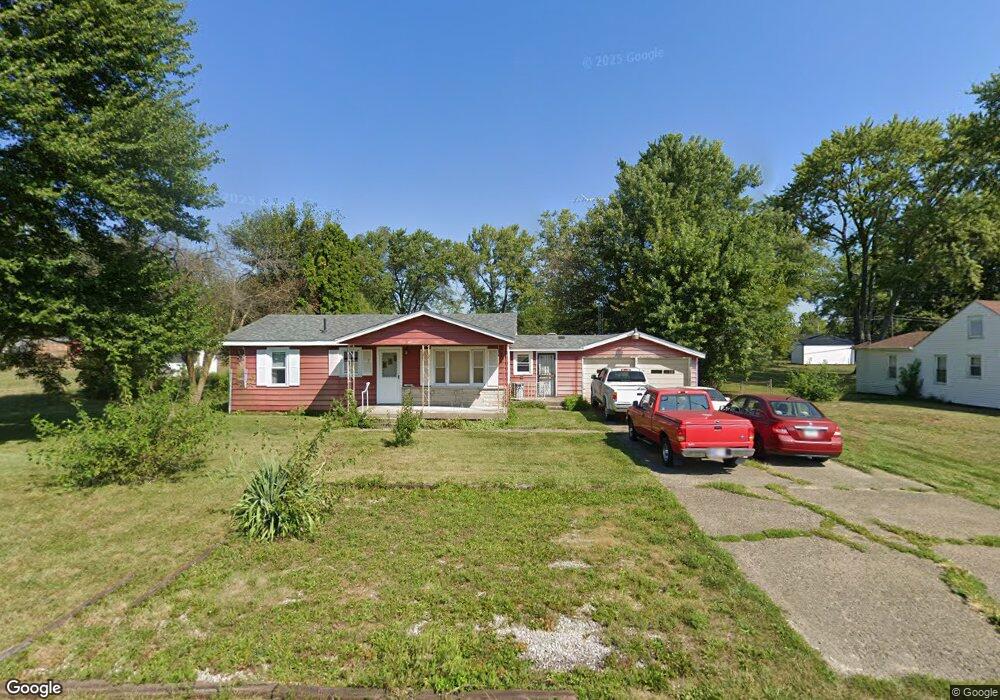 528 Deaver Rd, Columbus, IN 47201 - photo 1