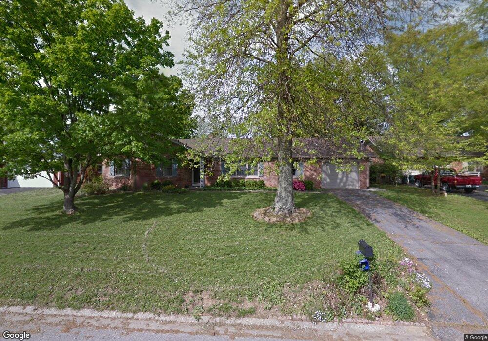 128 Lowry Ln, Wilmore, KY 40390 - photo 1