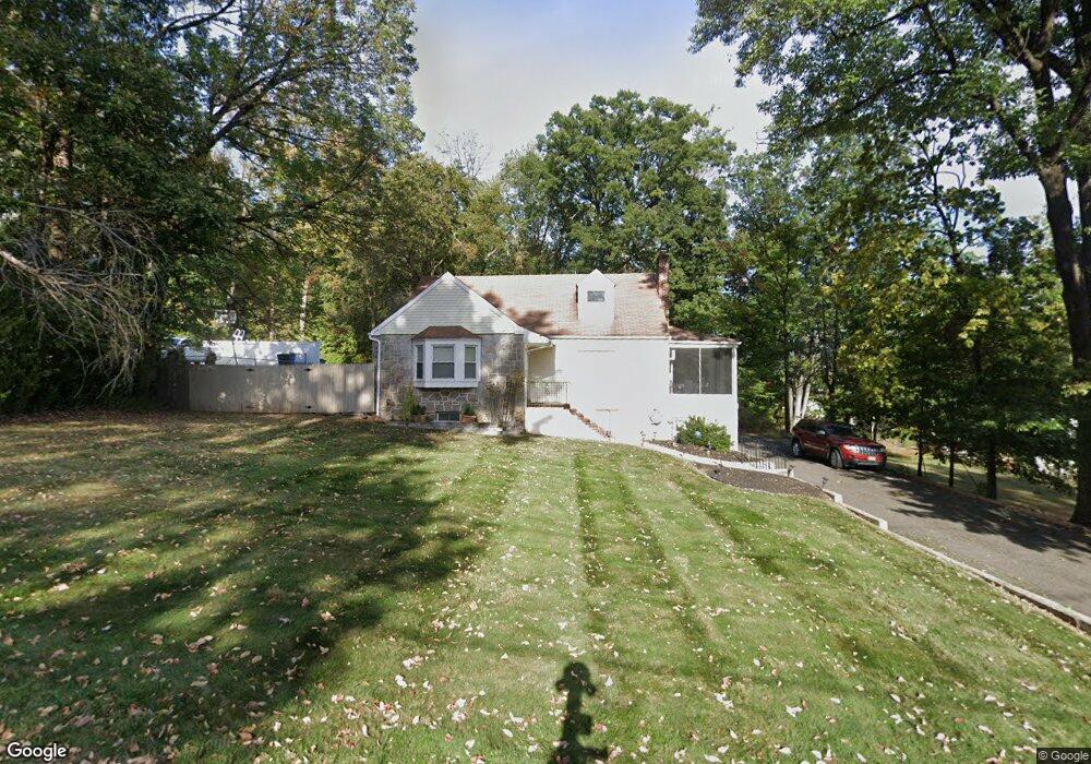 206 Mountain Pkwy, Green Brook, NJ 08812 - photo 1