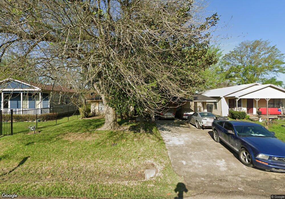 6925 Shotwell St, Houston, TX 77028 - photo 1