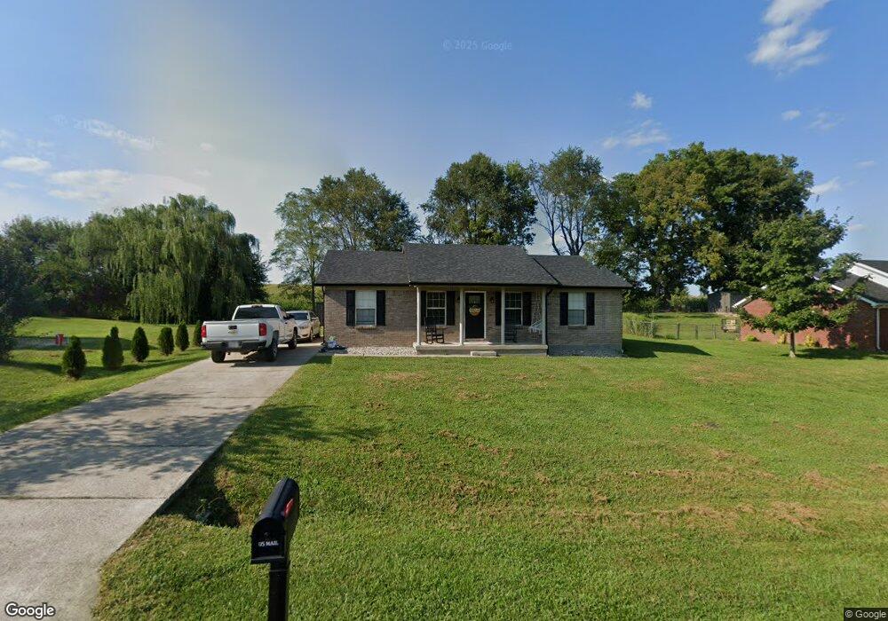 112 Cherokee Ave, Bloomfield, KY 40008 - photo 1