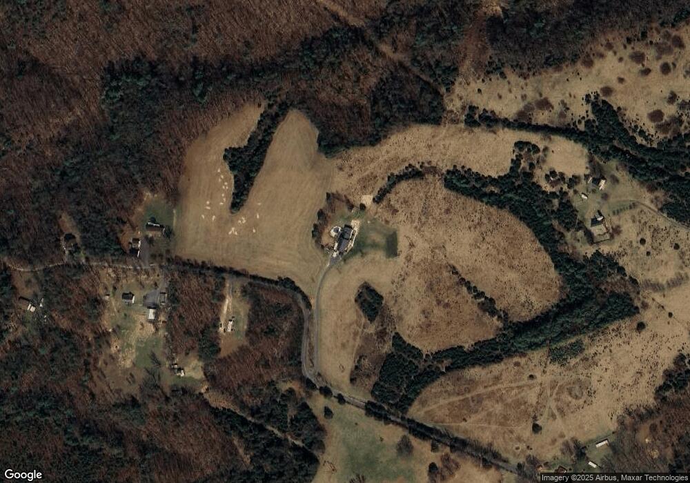 512 Point Rd, Bentonville, VA 22610 - photo 1