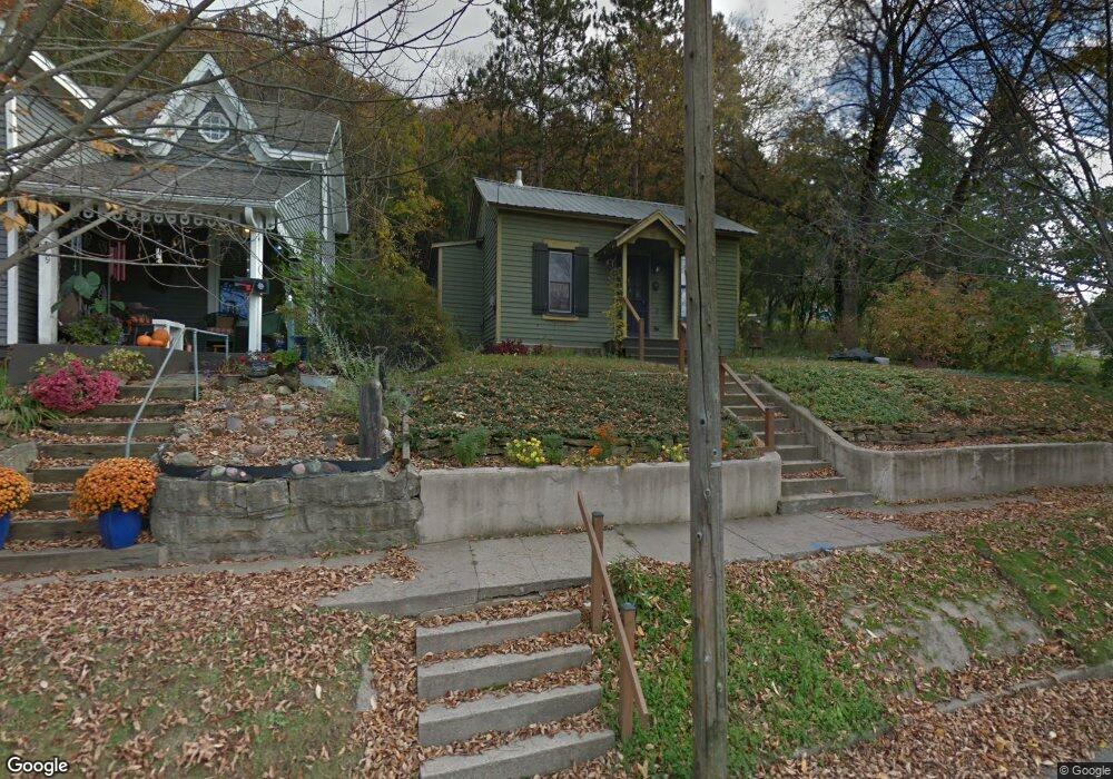 135 W 8th St, Red Wing, MN 55066 - photo 1