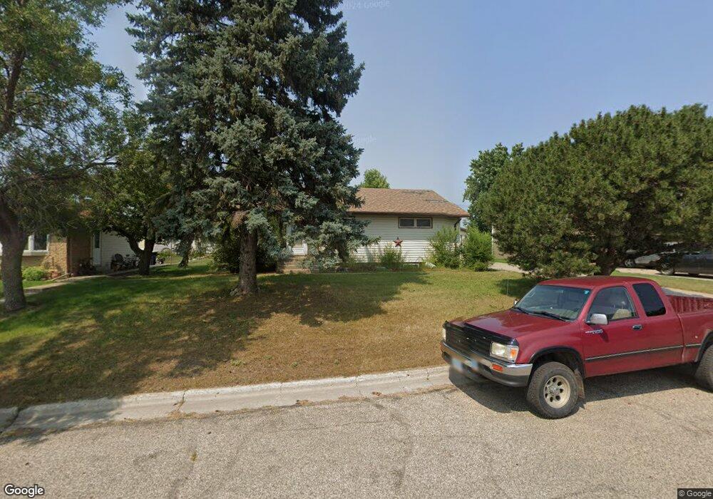 1421 11th St SE, Jamestown, ND 58401 - photo 1