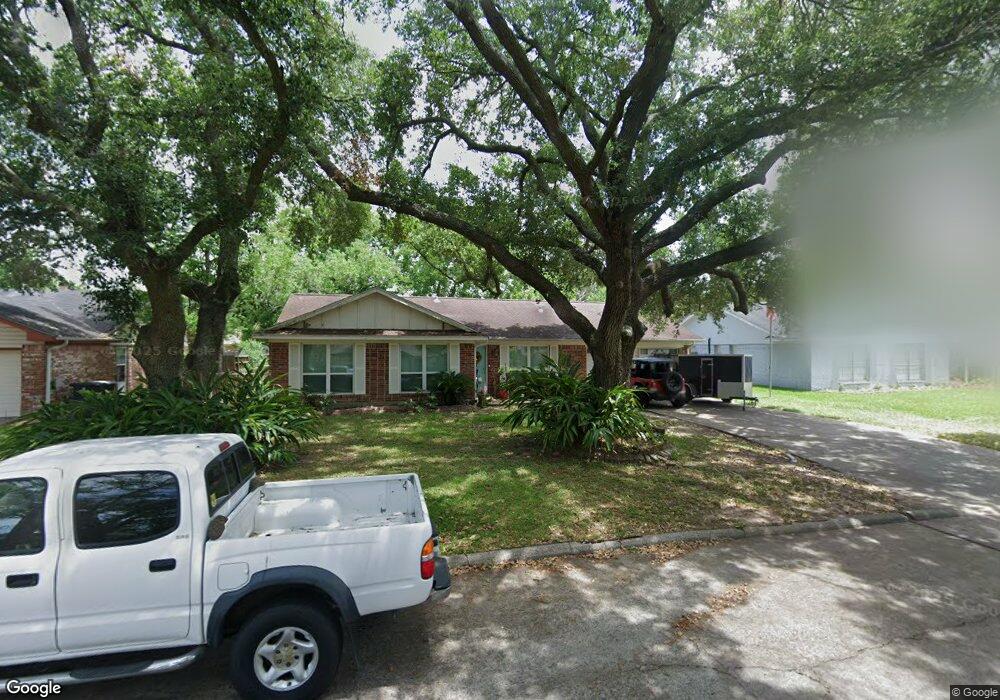 2610 Perry Ln, Alvin, TX 77511 - photo 1