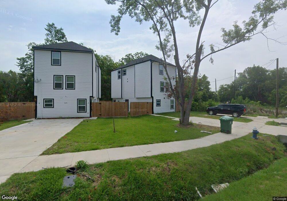 4616 Shreveport Blvd unit B, Houston, TX 77028 - photo 1