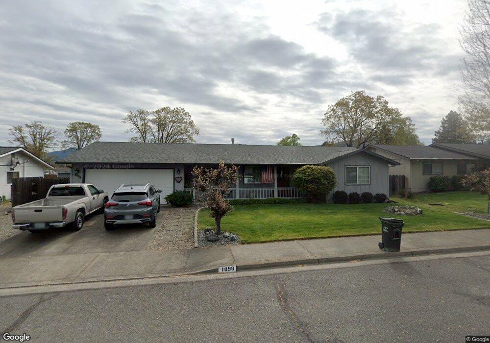 1899 Meadow Glen, Grants Pass, OR 97527 - photo 1