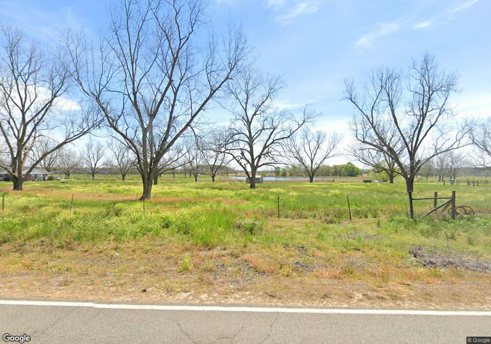 1703 Frank Rd, Fitzgerald, GA 31750 - photo 1