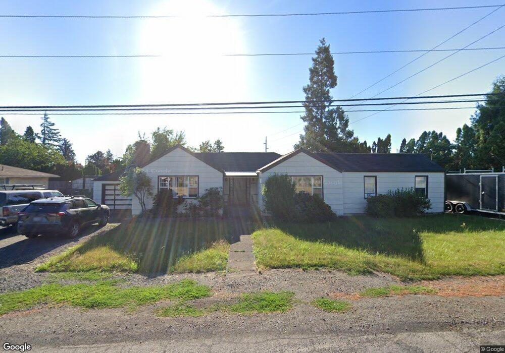 2063 N 2nd St, Springfield, OR 97477 - photo 1