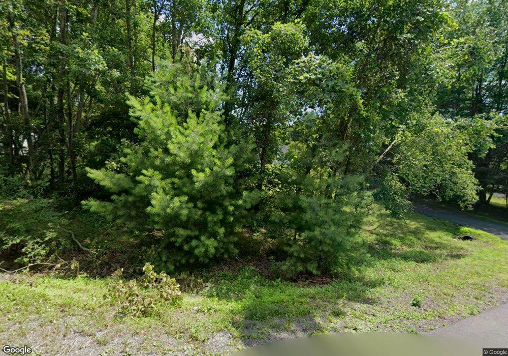 8 Tiffany Ct, Kunkletown, PA 18058 - photo 1