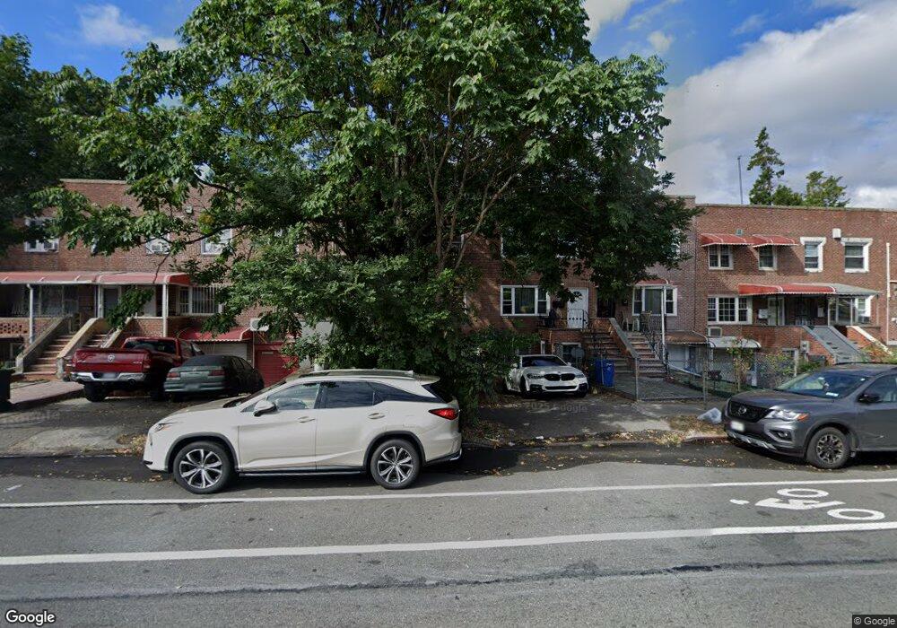 8058 164th St, Jamaica, NY 11432 - photo 1