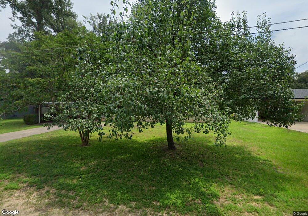 104 Crestwood Dr, Longview, TX 75601 - photo 1