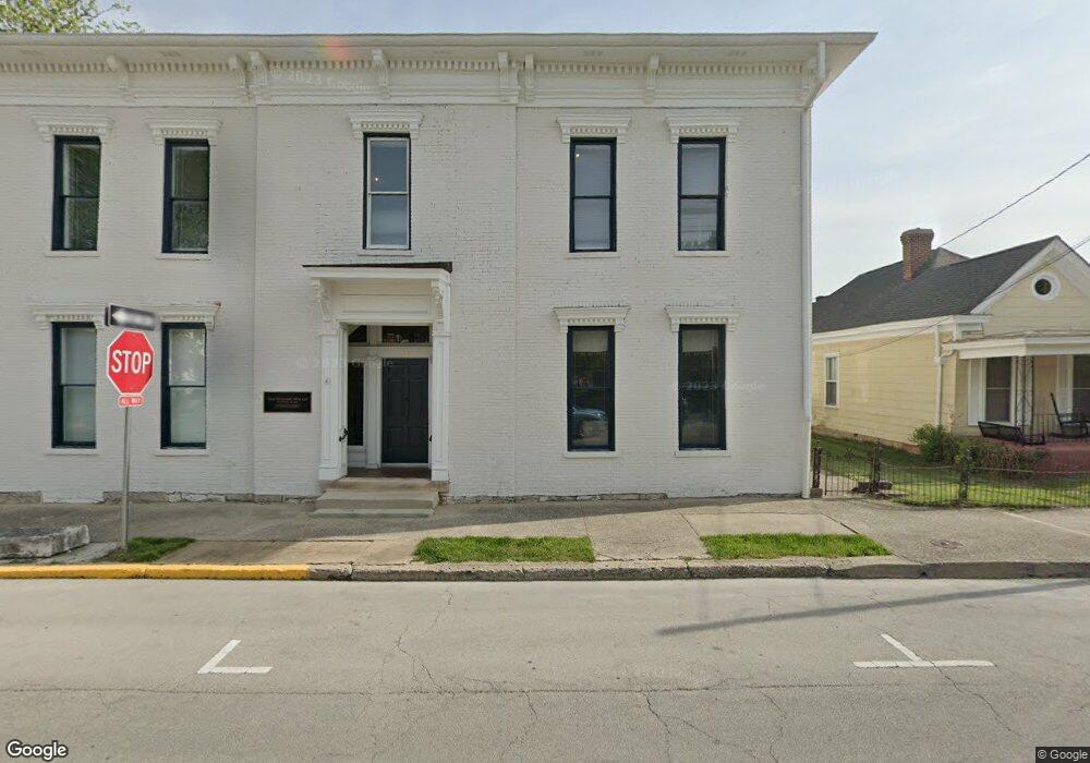124 Clinton St, Frankfort, KY 40601 - photo 1