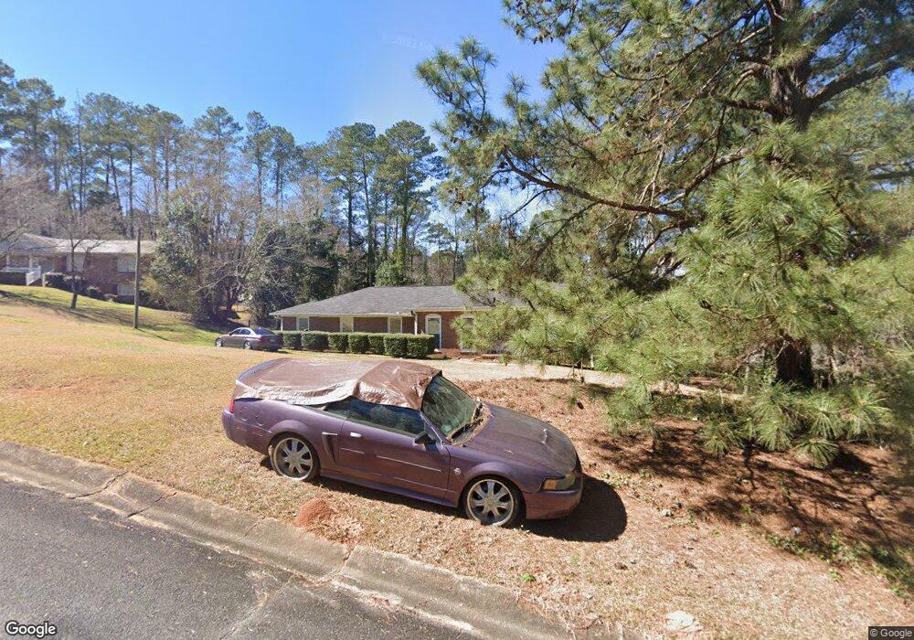 1920 Birchwood Way, Macon, GA 31211 - photo 1