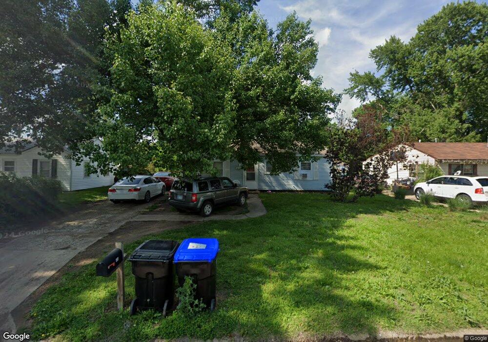 418 SE 35th Terrace, Topeka, KS 66605 - photo 1