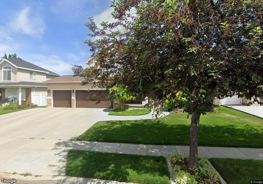 939 Edgefield Rd, Sandy, UT 84094 - photo 1