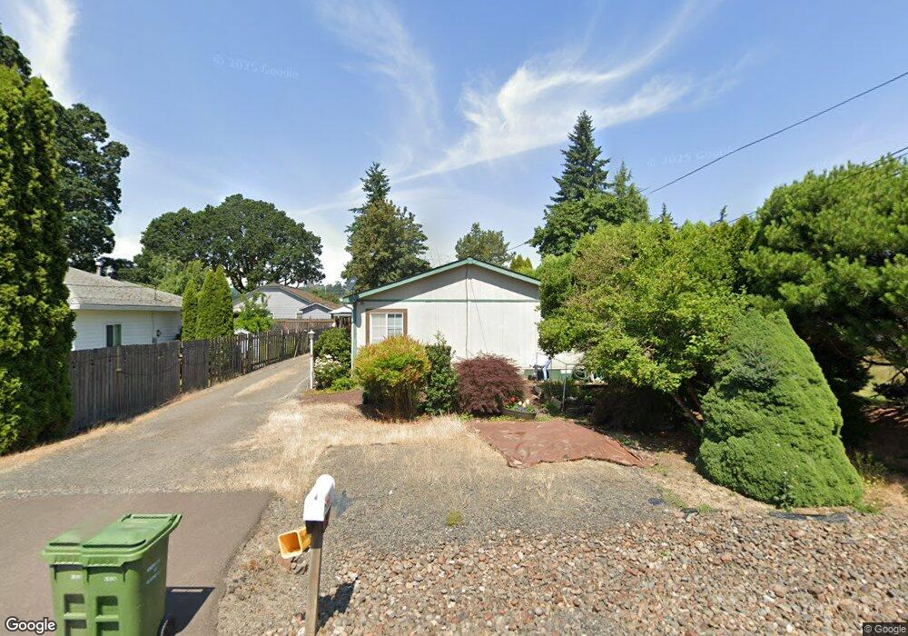 896 SE Locust St unit 1, Dundee, OR 97115 - photo 1