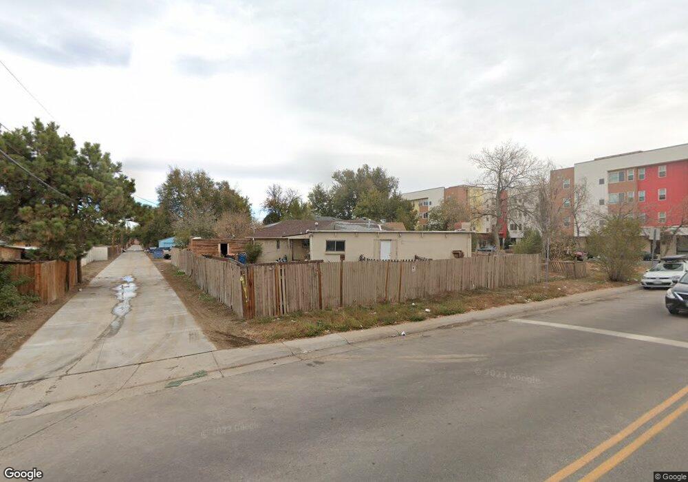 1709 Paris St, Aurora, CO 80010 - photo 1