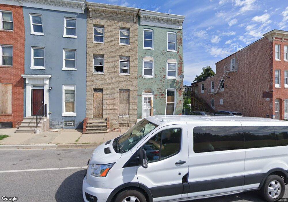 922 W Franklin St, Baltimore, MD 21223 - photo 1
