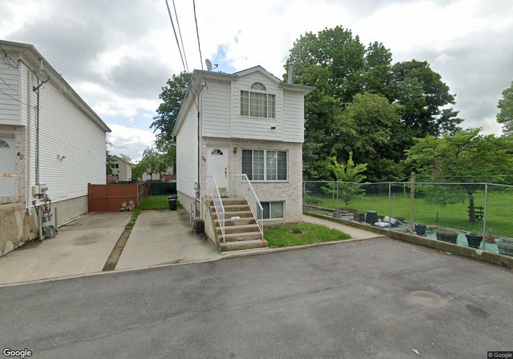 36 Rachel Ct, Staten Island, NY 10310 - photo 1